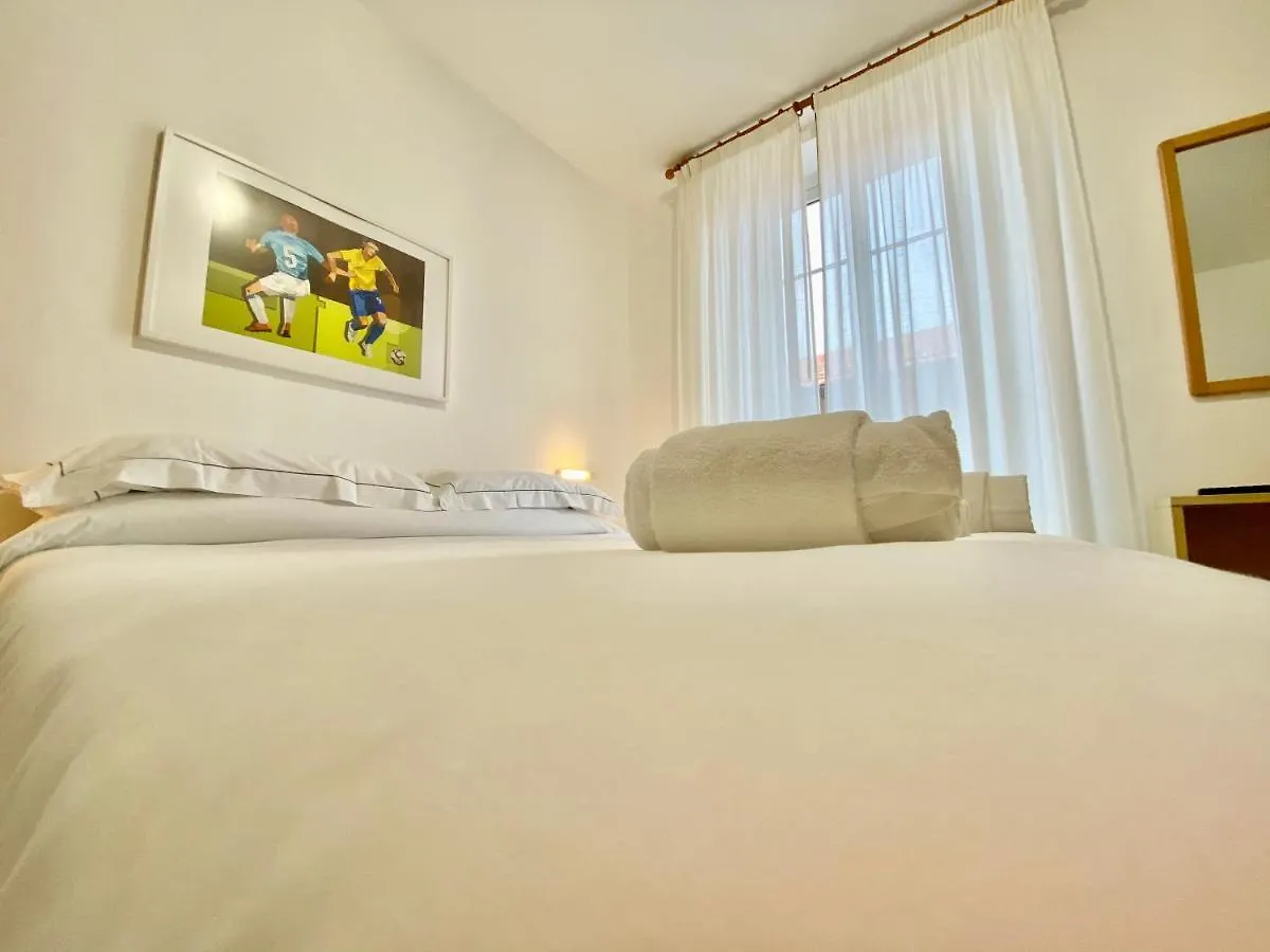 Hotel Alba Chiara Finale Ligure 0*,  Italy