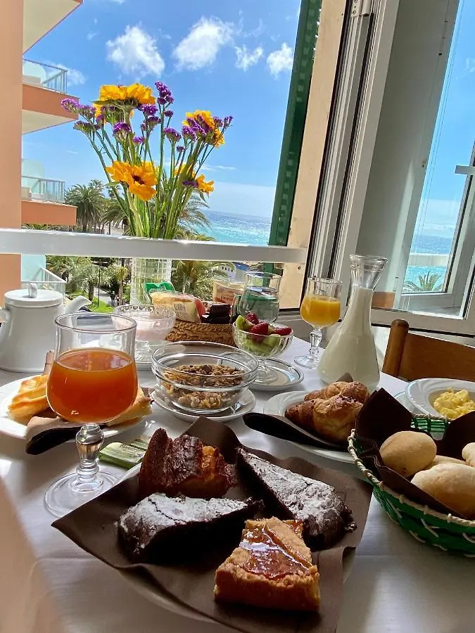 Hotel Alba Chiara Finale Ligure 0*,  Italy